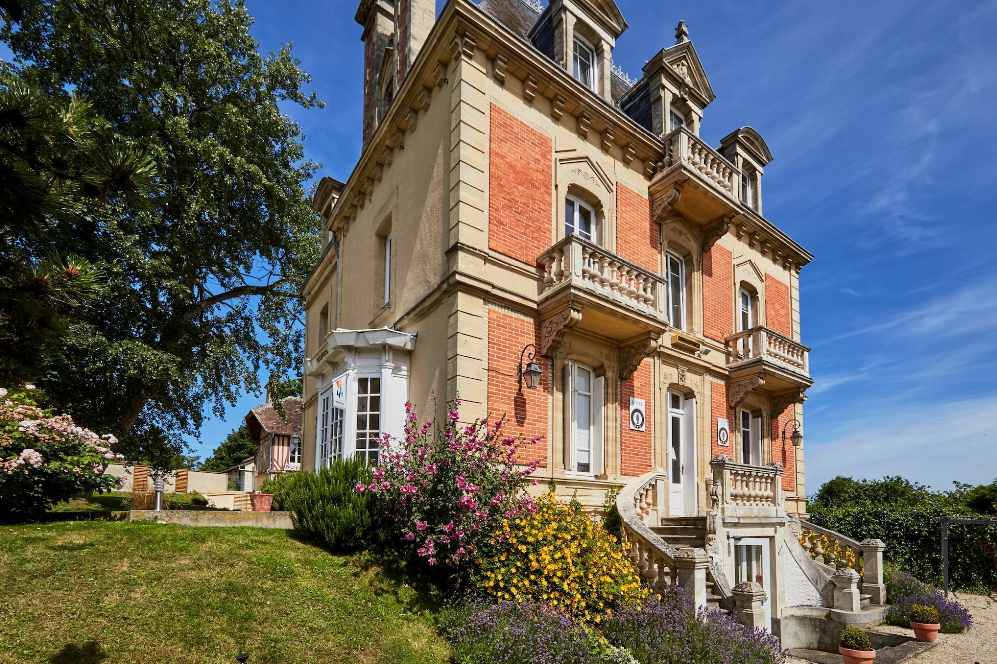 Les Villas D'Arromanches, Teritoria Zewnętrze zdjęcie
